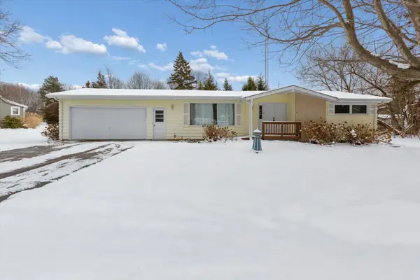 4003 Evergreen Lane, Benton Harbor, MI 49022