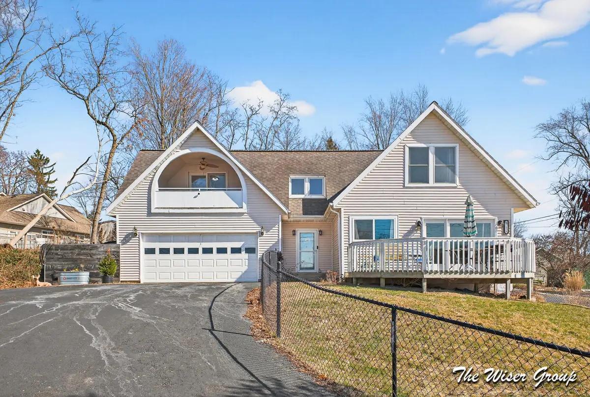 51536 Summit Street, Paw Paw, MI 49079 - #1