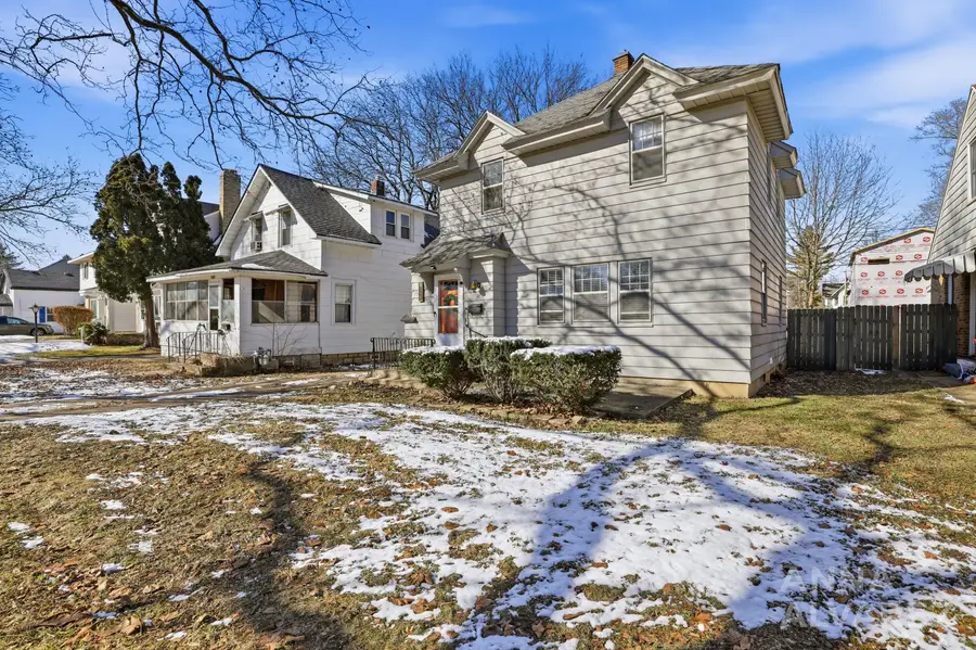 1017 Lake Michigan Drive Nw, Grand Rapids, MI 49504 - #3