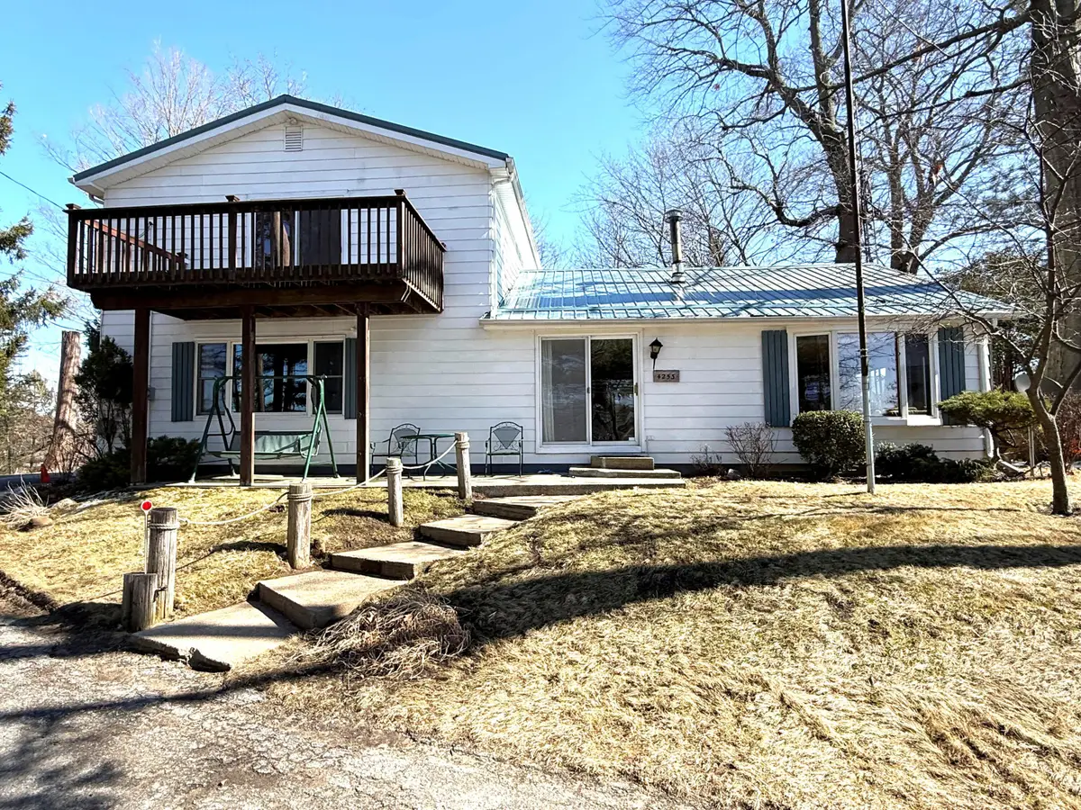 4253 Indian Isle, Battle Creek, MI 49017 - #1