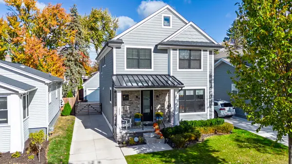 1323 Bennaville Avenue, Birmingham, MI 48009