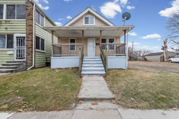 36 E Charlotte Avenue, Ecorse, MI 48229