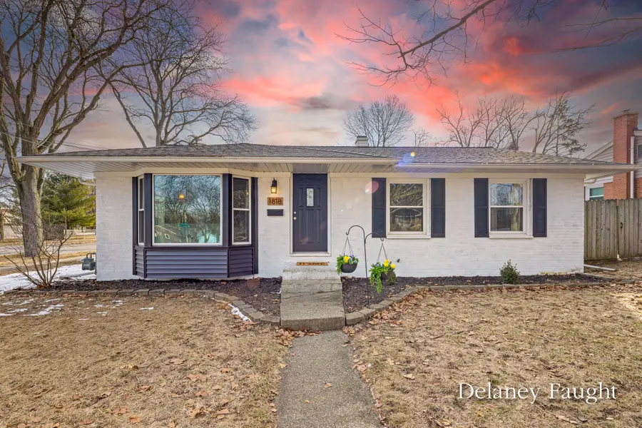 1818 Carlton Avenue Ne, Grand Rapids, MI 49505 - #2