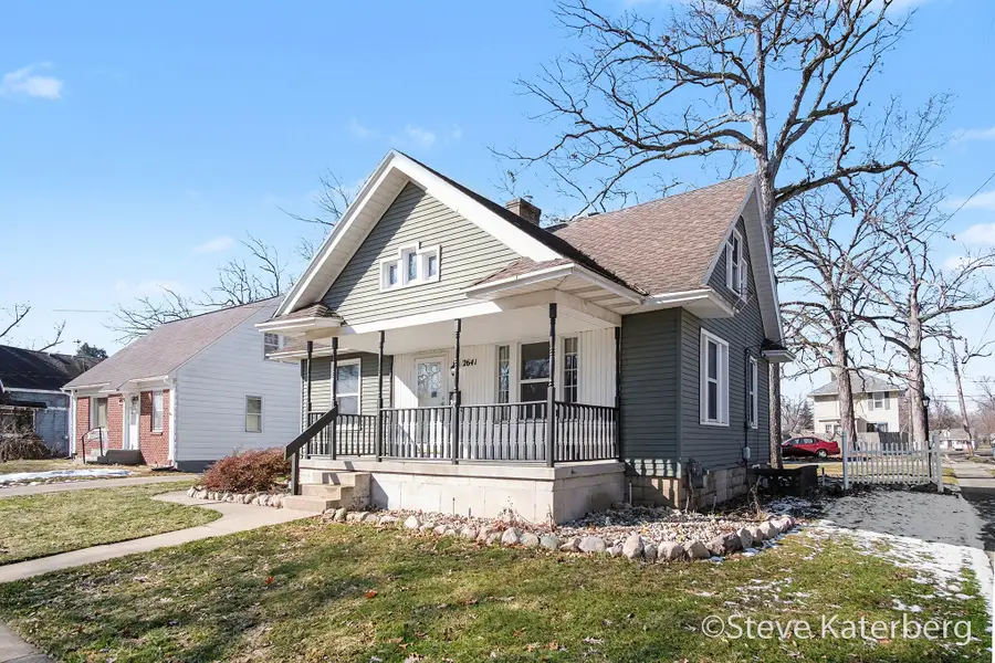 2641 Forest Grove Avenue Sw, Wyoming, MI 49519 - #3
