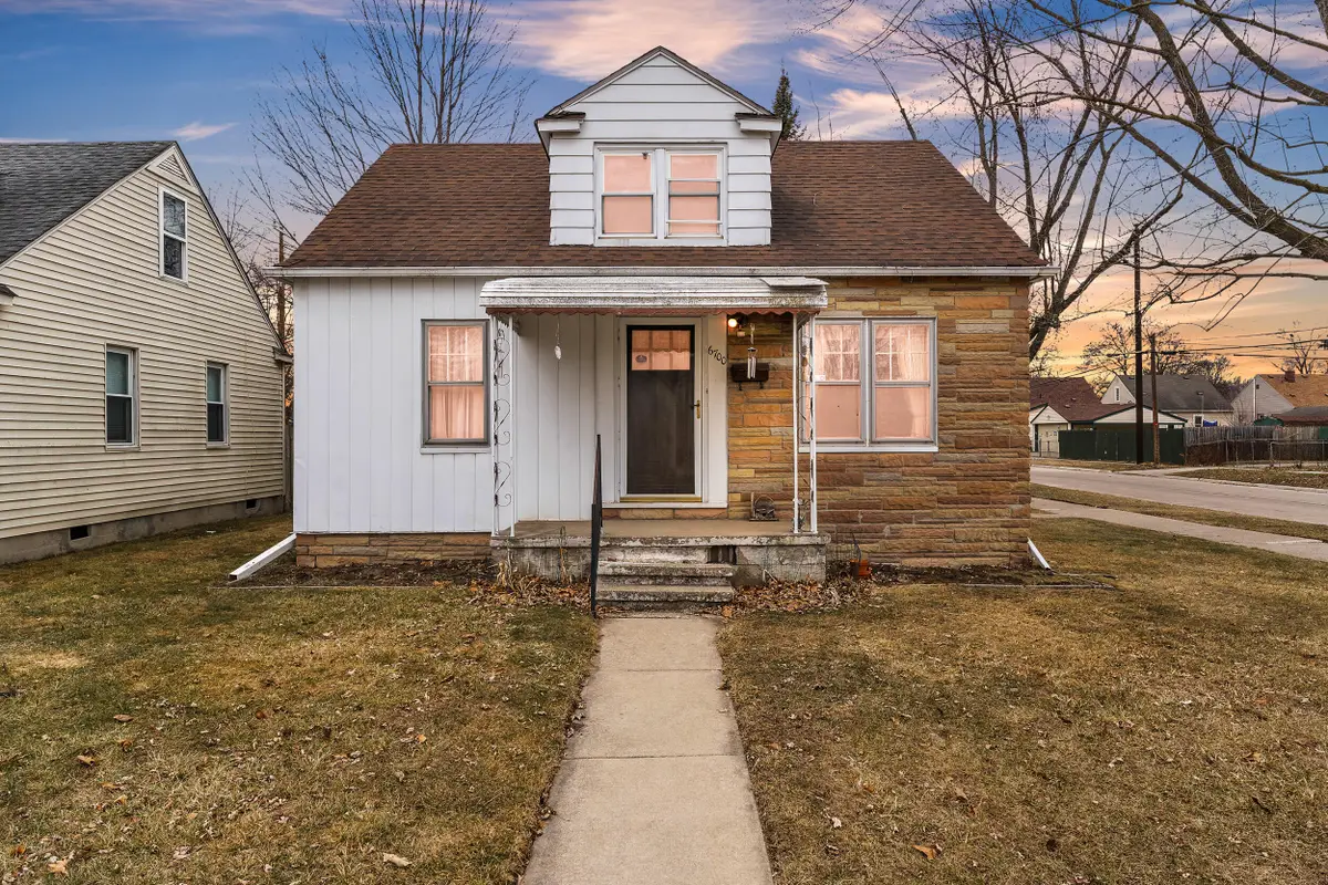 6700 Jackson Street, Taylor, MI 48180 - #1