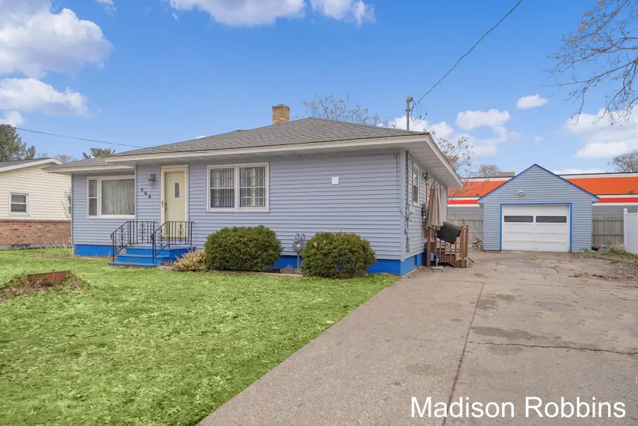 966 Roberts Street, Muskegon, MI 49442 - #2