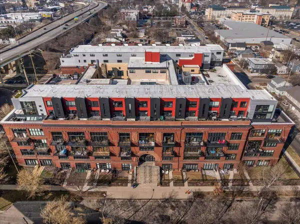 600 Broadway Avenue Nw #431, Grand Rapids, MI 49504