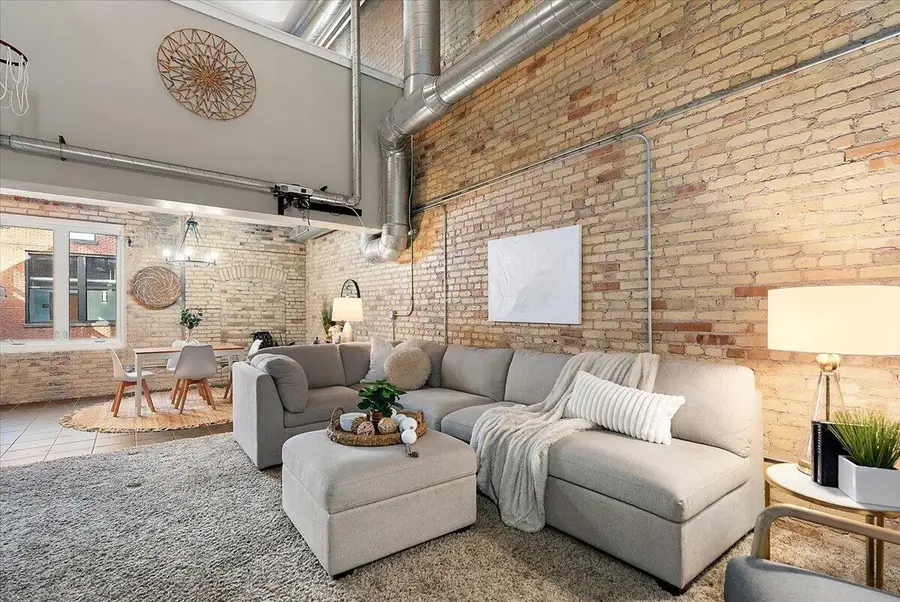 600 Broadway Avenue Nw #431, Grand Rapids, MI 49504 - #2