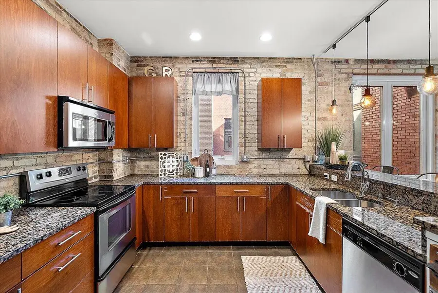 600 Broadway Avenue Nw #431, Grand Rapids, MI 49504 - #3