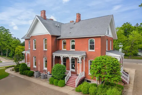 414 Maple Street, Big Rapids, MI 49307