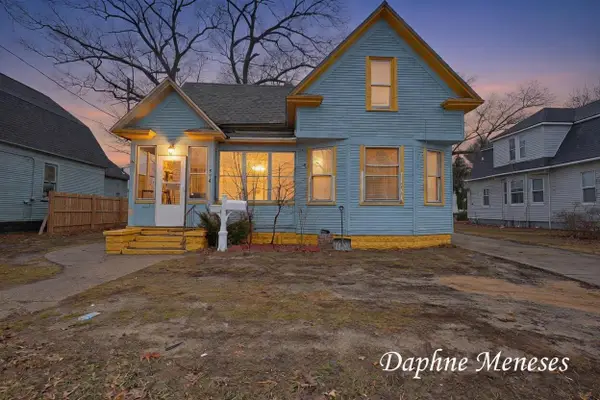 594 E Apple Avenue, Muskegon, MI 49442