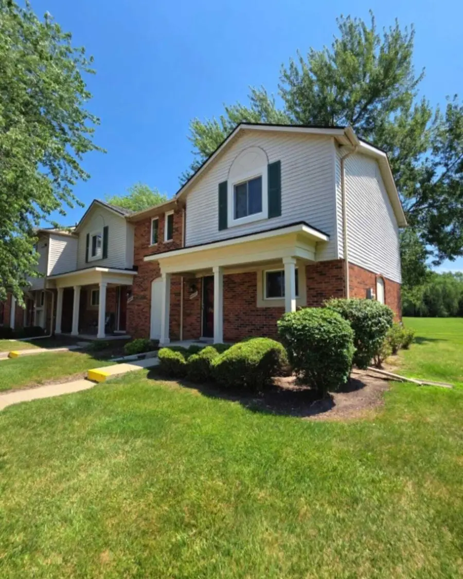 44497 Savery Drive, Canton, MI 48187 - #2