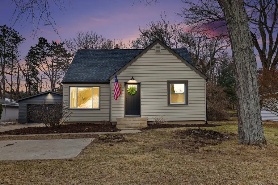 6672 Cascade Road Se, Grand Rapids, MI 49546 - #2