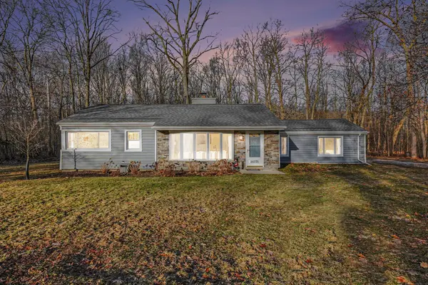 28375 Ranchwood Drive, Southfield, MI 48076