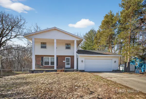 146 Homer Lane, Coopersville, MI 49404