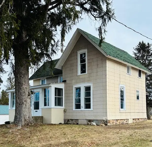 531 W Franklin Avenue, Reed City, MI 49677