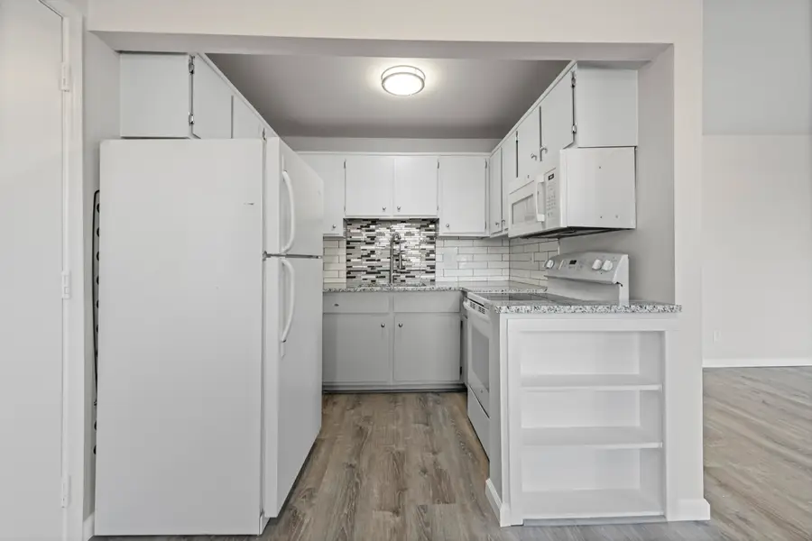 5955 Alan Drive #61, Brighton, MI 48116 - #3