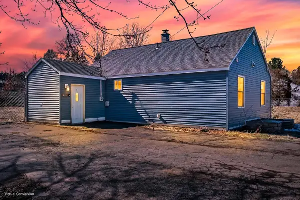 683 E Sternberg Road, Norton Shores, MI 49441