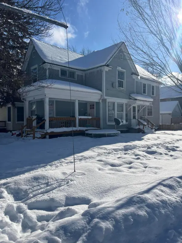 934 10th Street Nw, Grand Rapids, MI 49504