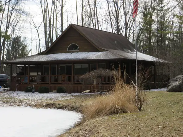 7901 N Lumberjack Road, Riverdale, MI 48877