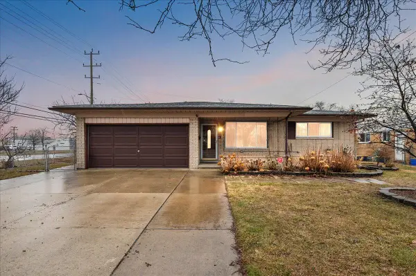 3858 Hughes Drive, Warren, MI 48092