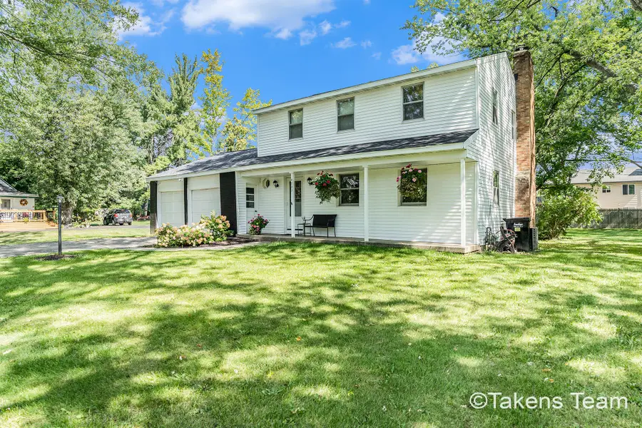 4223 Burton Street Se, Grand Rapids, MI 49546 - #2