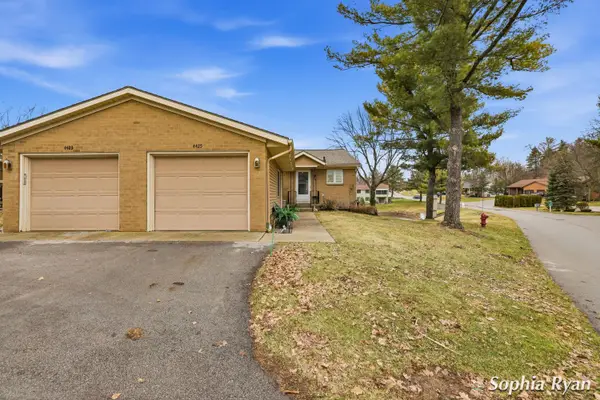 4425 N Valley Drive Ne, Grand Rapids, MI 49525