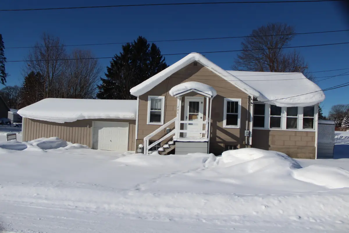 201 W 1st Street, Scottville, MI 49454 - #1