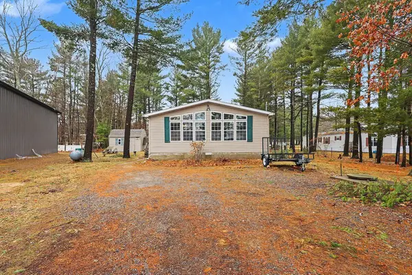 1799 N Lakeview Drive, Mears, MI 49436