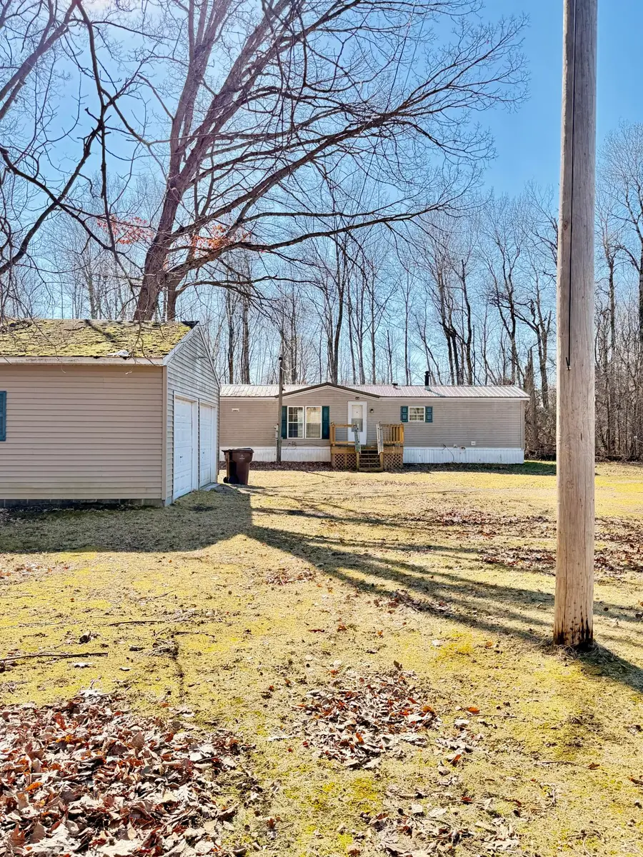 765 W Howard City - Edmore, Edmore, MI 48829 - #2