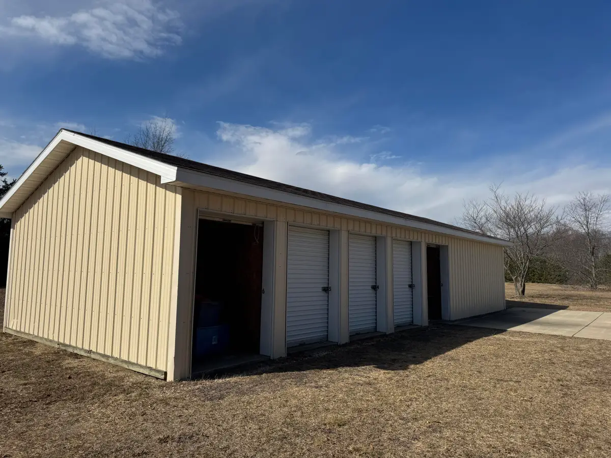 21414 W 6 Mile Road, Reed City, MI 49677 - #1