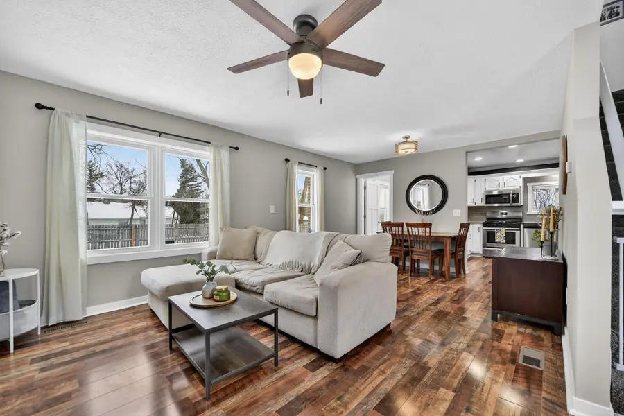 560 Paris Avenue, Lansing, MI 48910 - #3