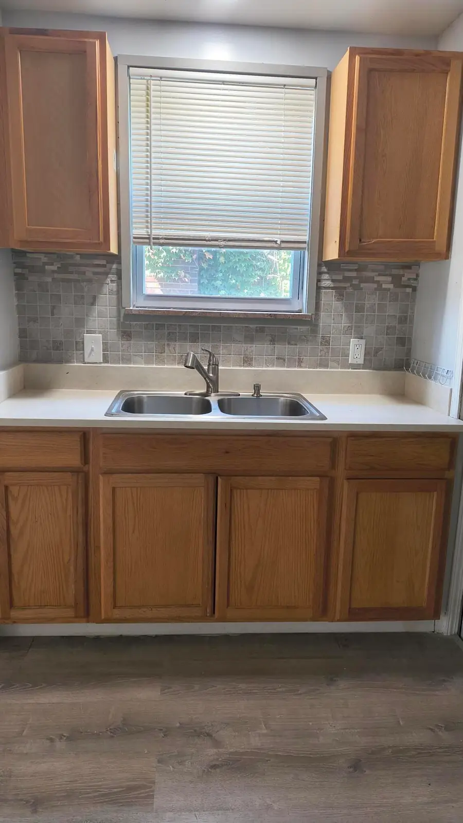 10904 N Mogul Street, Detroit, MI 48224 - #2