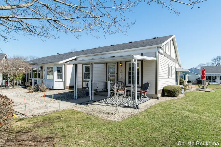 7805 Coachman Lane #61, Jenison, MI 49428 - #2