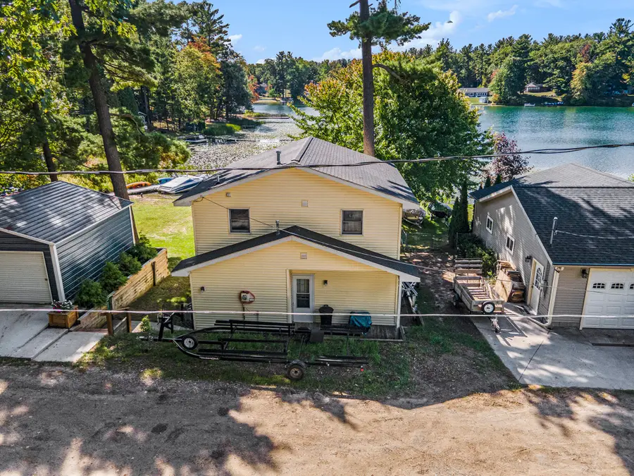 6271 10th Street, Twin Lake, MI 49457 - #3
