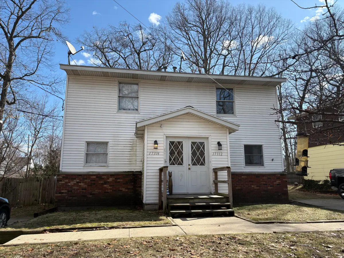 17312 Oak Street, Spring Lake, MI 49456 - #1