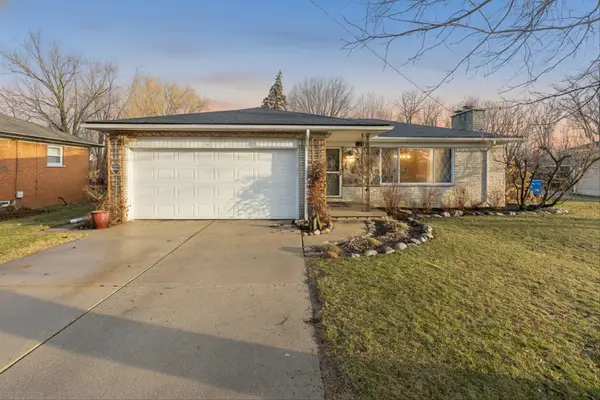 640 W Girard Avenue, Madison Heights, MI 48071