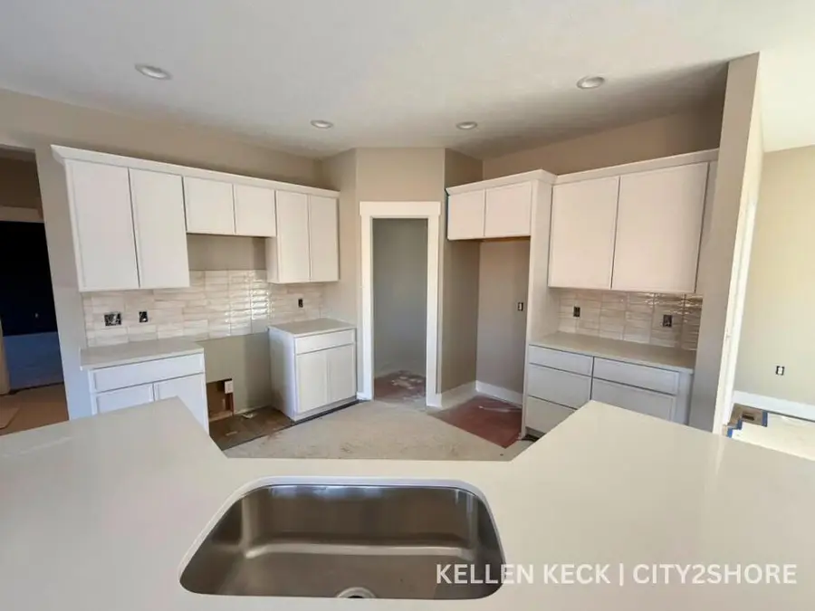 11339 Bancroft Way Se, Alto, MI 49302 - #3