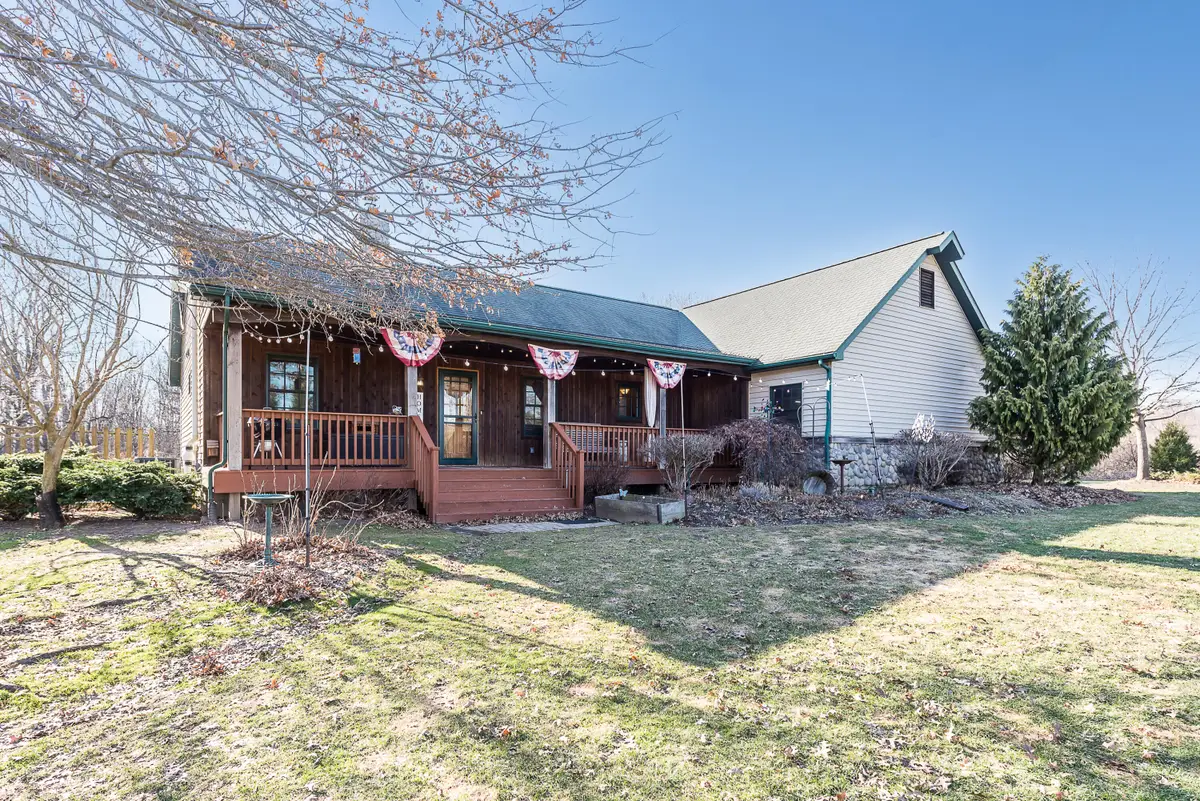 3534 Dexter Trail, Stockbridge, MI 49285 - #1