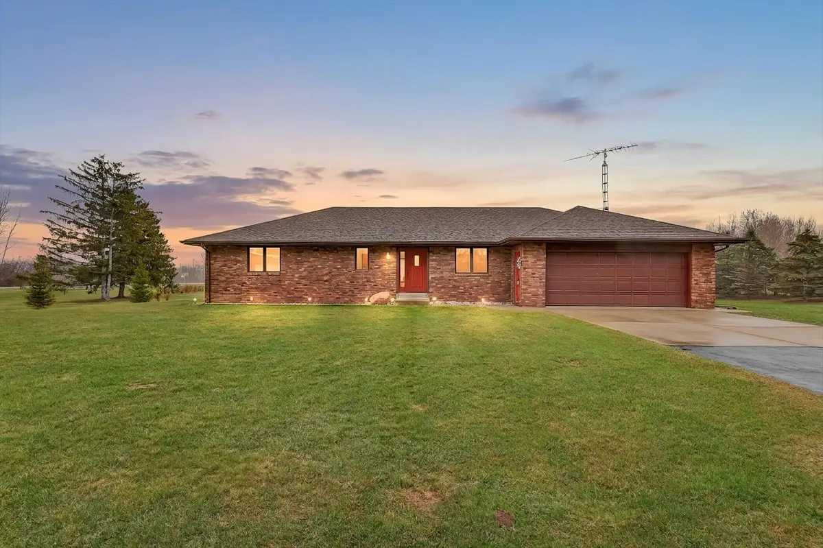 41615 M 43, Paw Paw, MI 49079 - #1