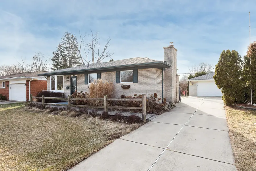 19017 Purlingbrook Street, Livonia, MI 48152 - #2