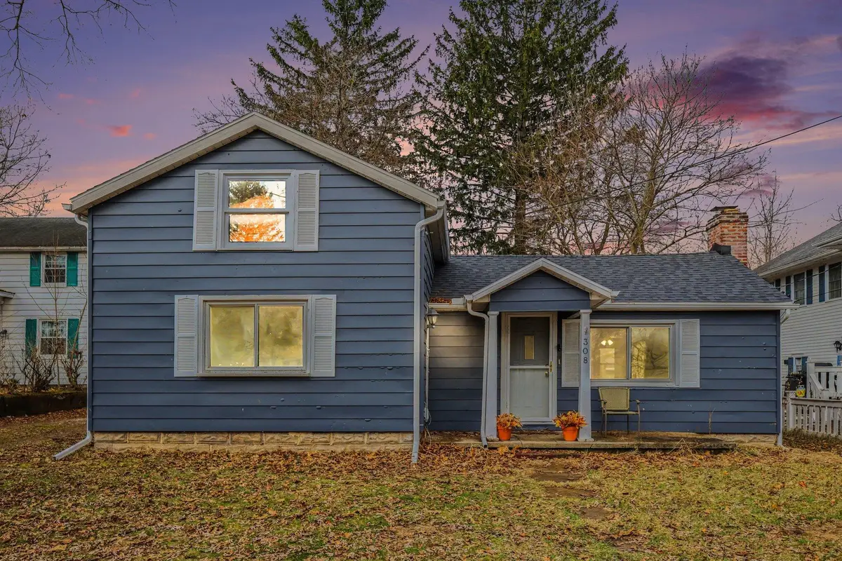 308 S Center Street, Stockbridge, MI 49285 - #1