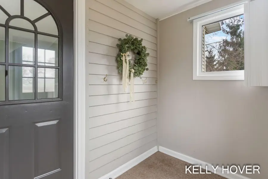 4381 100th Street Sw, Byron Center, MI 49315 - #3