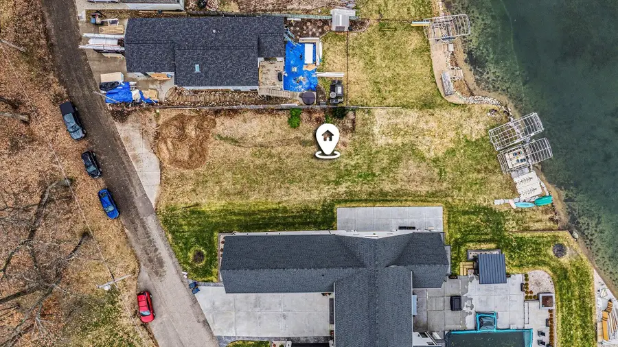 1605 S Crooked Lake Drive, Kalamazoo, MI 49009 - #2