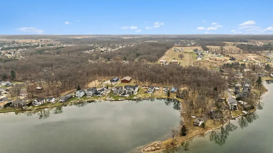 1605 S Crooked Lake Drive, Kalamazoo, MI 49009 - #3