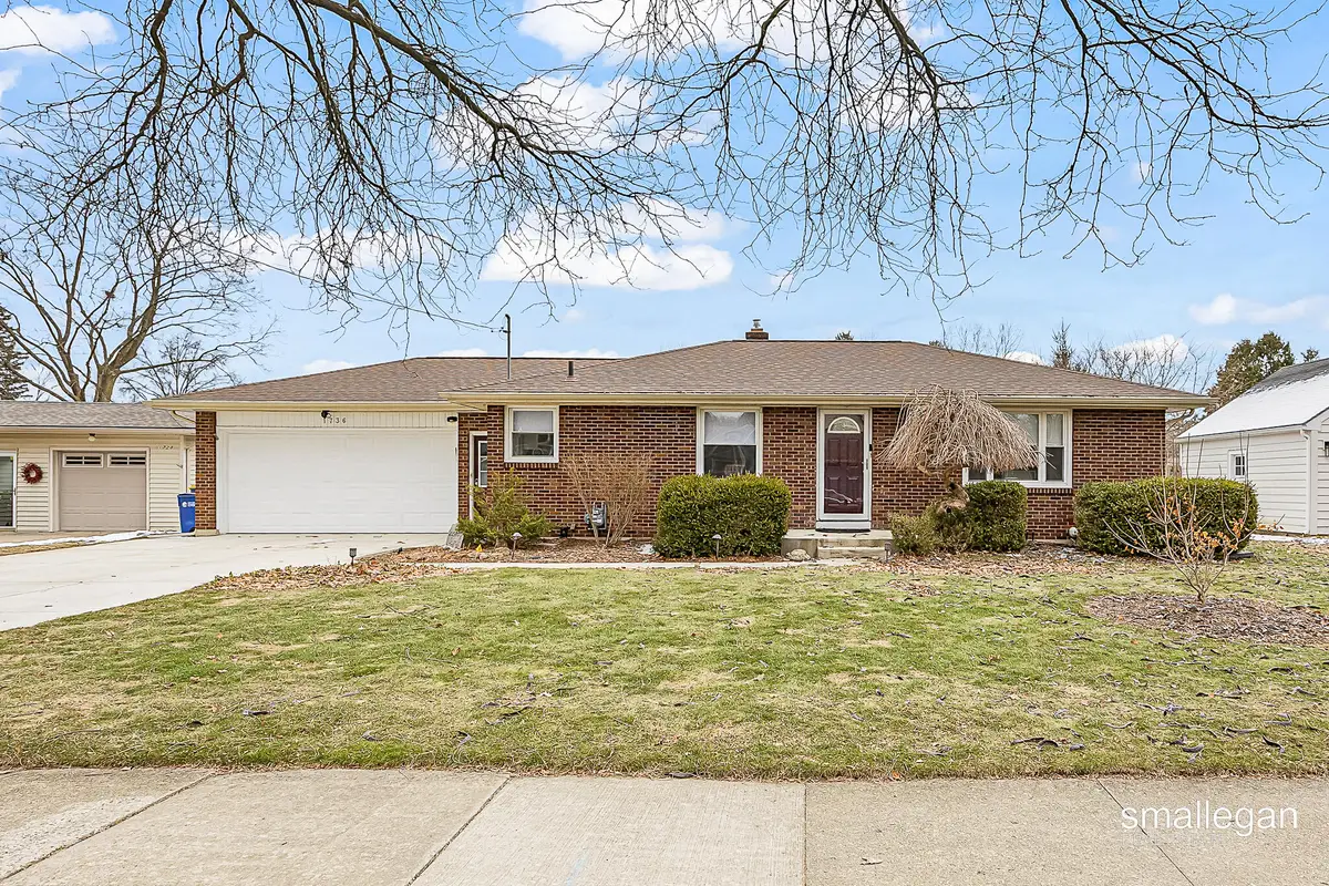 1736 Woodcliff Avenue Se, Grand Rapids, MI 49506 - #1