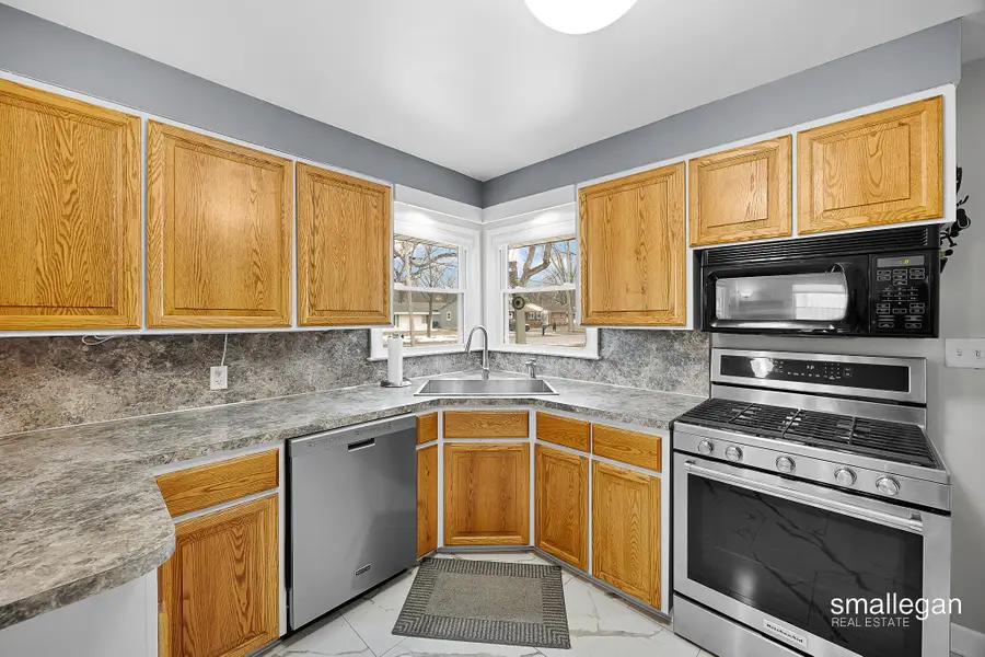 1736 Woodcliff Avenue Se, Grand Rapids, MI 49506 - #2