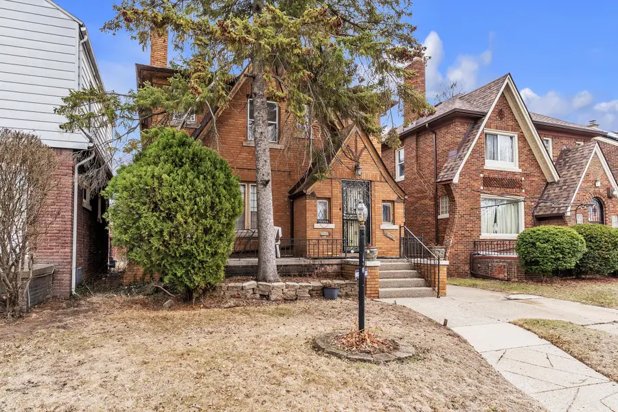 18944 Santa Barbara Drive, Detroit, MI 48221 - #2