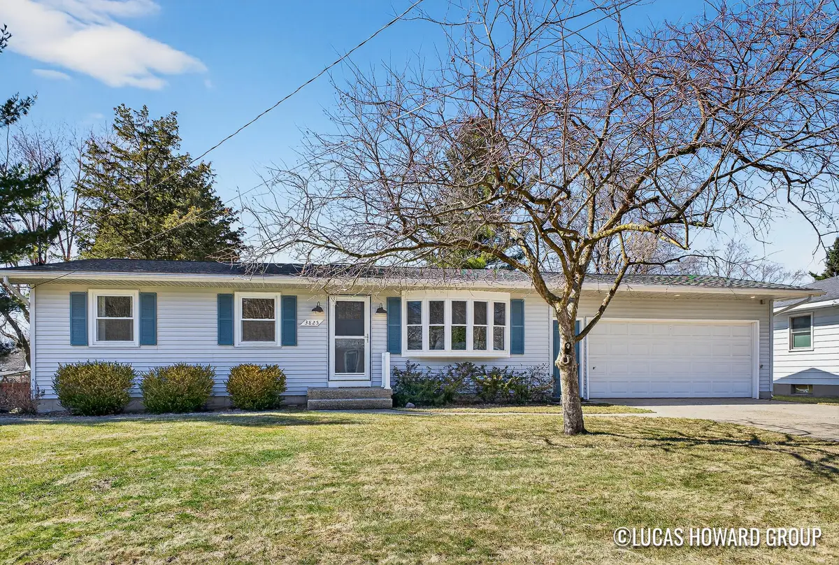 3825 Jupiter Avenue Ne, Grand Rapids, MI 49525 - #1