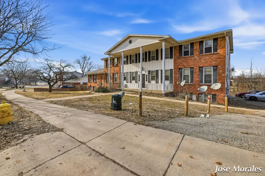 1833 Prairie Parkway Sw, Wyoming, MI 49519 - #2